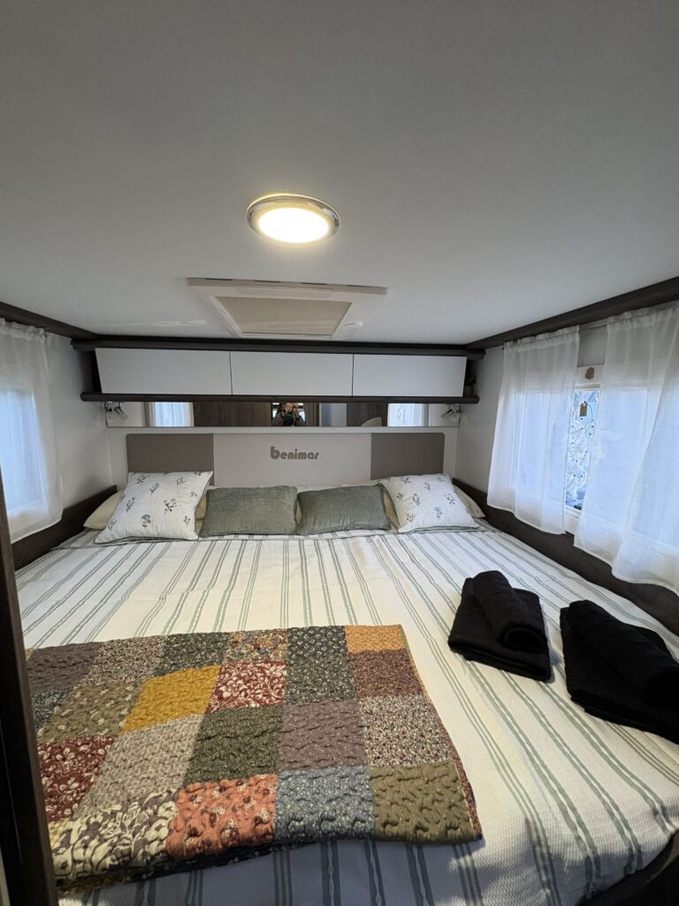 Cama trasera